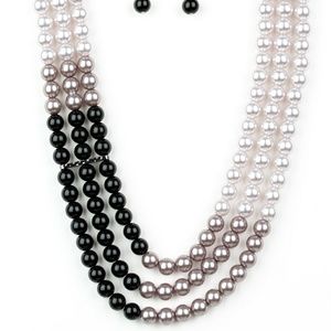 Jewelry@paparazziaccessories.com/193786
